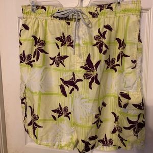 Beluomo men’s swimwear